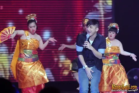 Foto Pasha Ungu