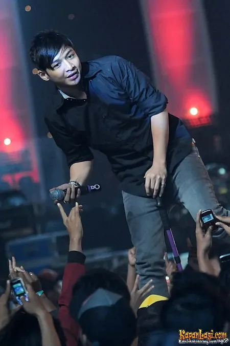 Foto Pasha Ungu