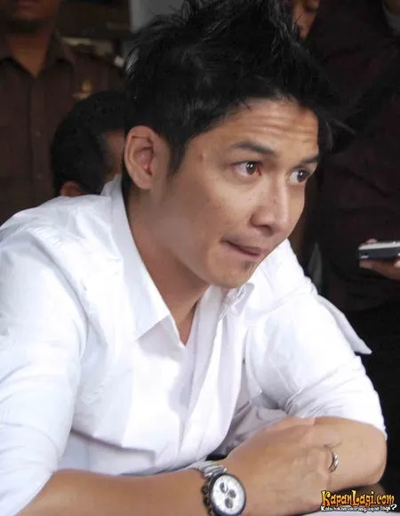 Foto Pasha Ungu