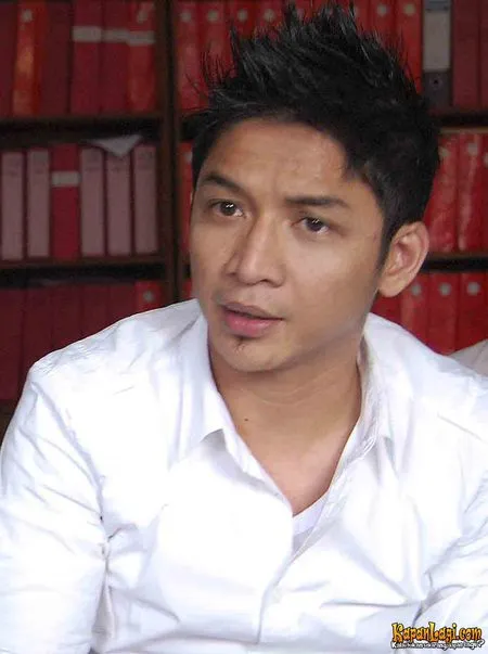 Foto Pasha Ungu
