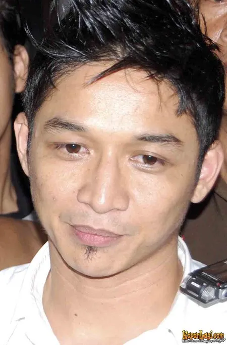 Foto Pasha Ungu
