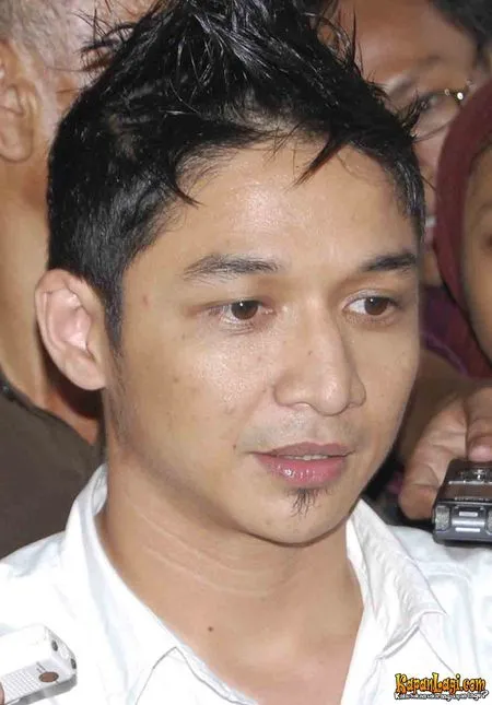 Foto Pasha Ungu