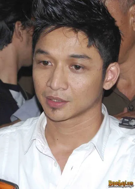 Foto Pasha Ungu