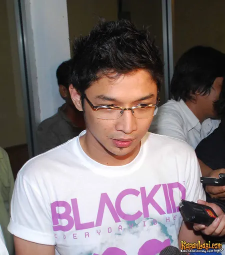 Foto Pasha Ungu