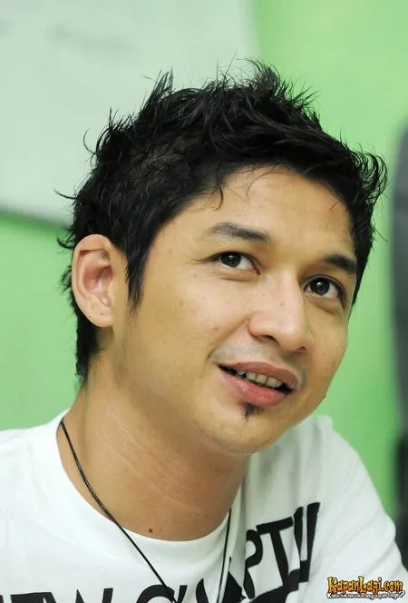 Foto Pasha Ungu