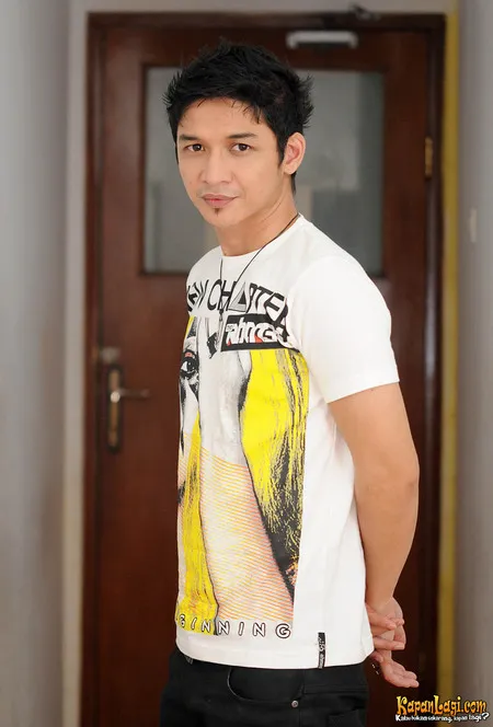 Foto Pasha Ungu