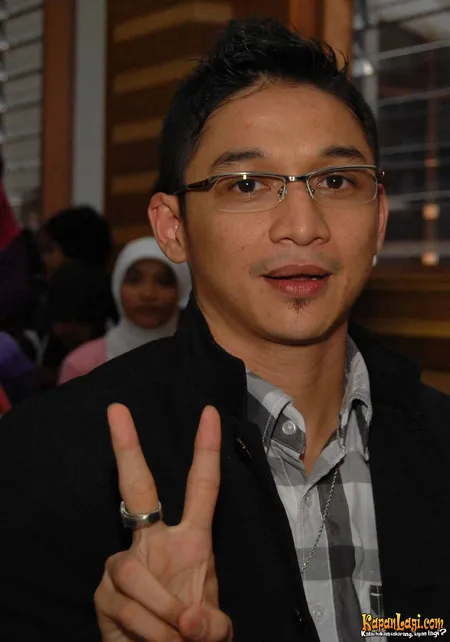 Foto Pasha Ungu