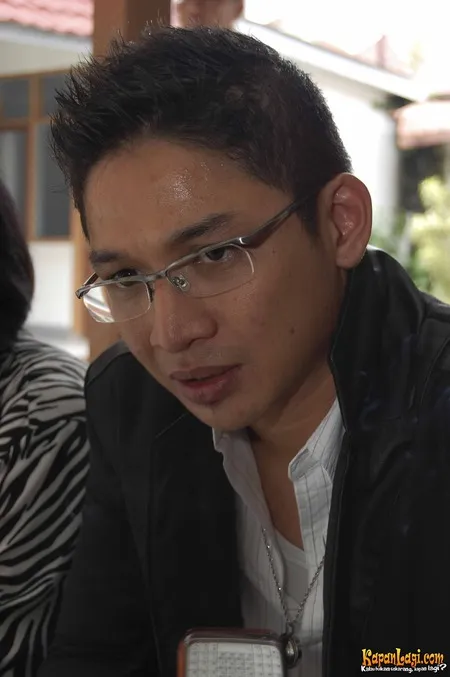 Foto Pasha Ungu