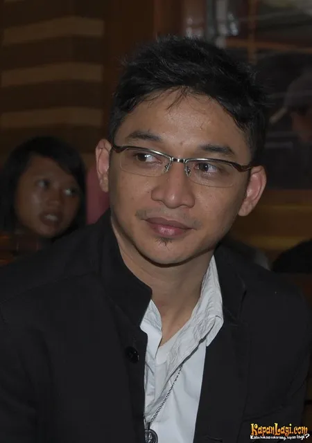 Foto Pasha Ungu