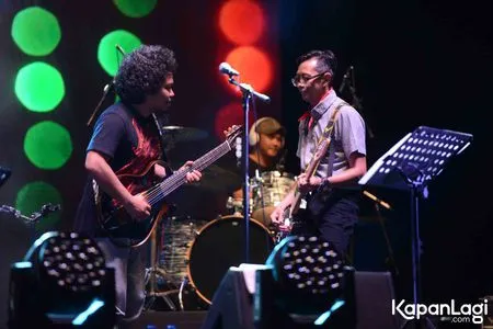 Foto Payung Teduh