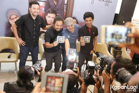 Foto Payung Teduh