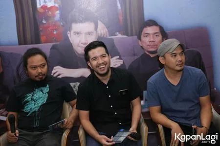 Foto Payung Teduh