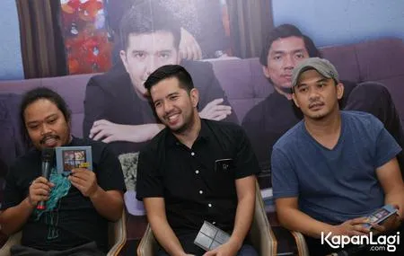 Foto Payung Teduh