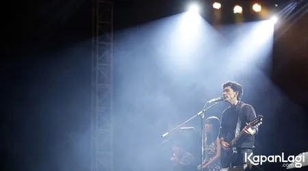 Foto Payung Teduh