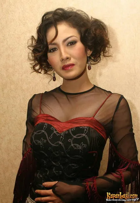 Foto Peggy Melati Sukma