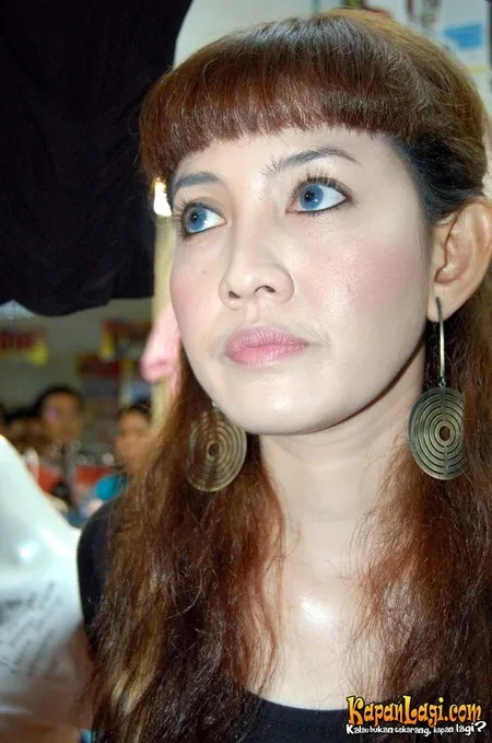 Foto Peggy Melati Sukma