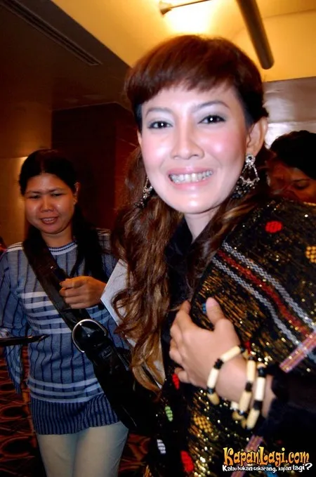 Foto Peggy Melati Sukma