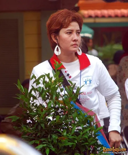 Foto Peggy Melati Sukma