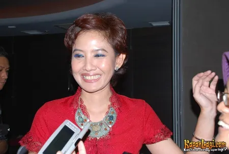 Foto Peggy Melati Sukma