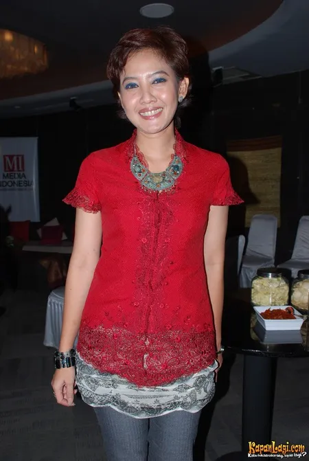 Foto Peggy Melati Sukma