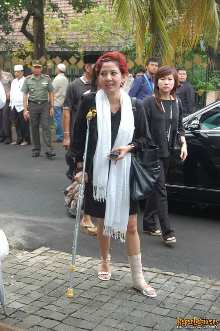 Foto Peggy Melati Sukma