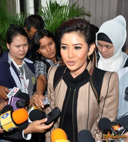 Foto Peggy Melati Sukma