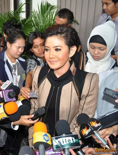 Foto Peggy Melati Sukma