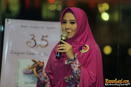 Foto Peggy Melati Sukma