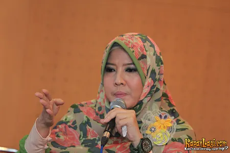 Foto Peggy Melati Sukma