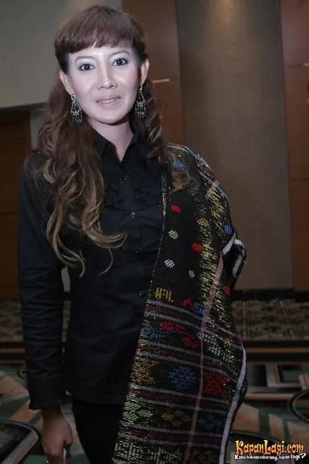 Foto Peggy Melati Sukma