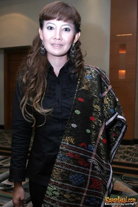 Foto Peggy Melati Sukma