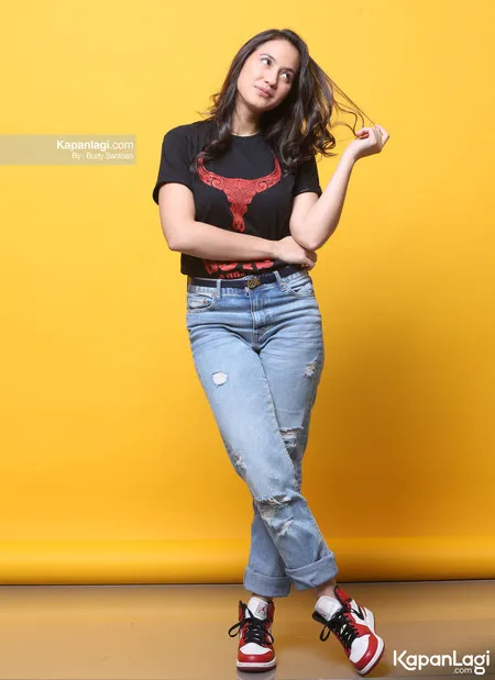 Foto Pevita Pearce