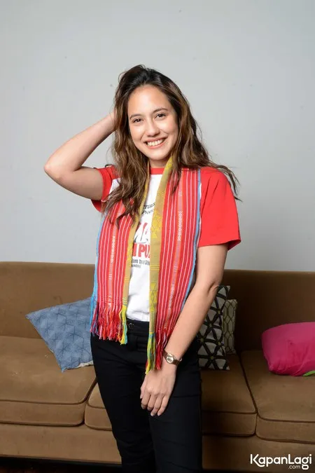 Foto Pevita Pearce