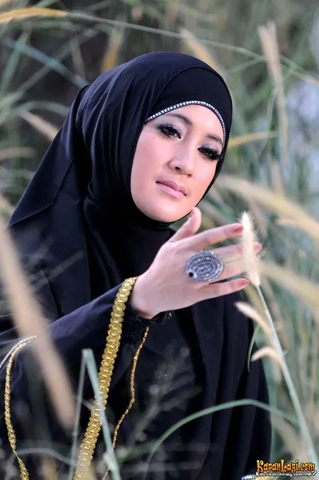 Foto Pipik Dian Irawati