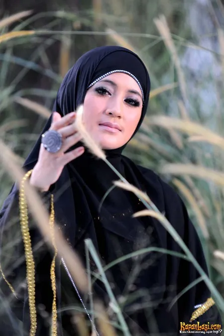 Foto Pipik Dian Irawati
