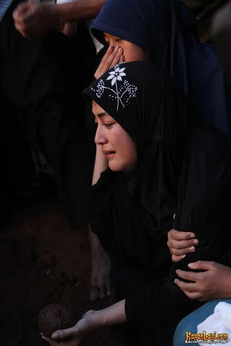 Foto Pipik Dian Irawati