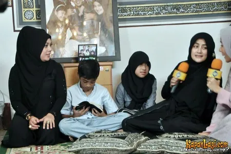 Foto Pipik Dian Irawati