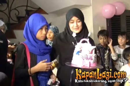 Foto Pipik Dian Irawati