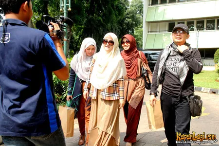 Foto Pipik Dian Irawati