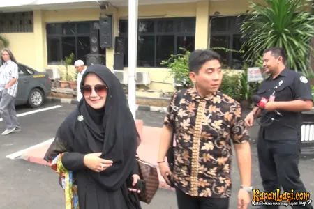 Foto Pipik Dian Irawati