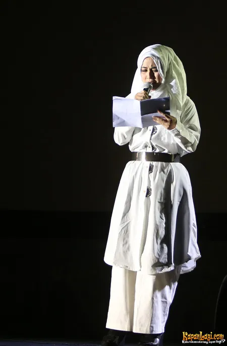 Foto Pipik Dian Irawati