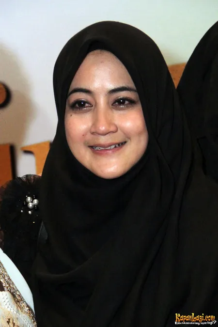 Foto Pipik Dian Irawati