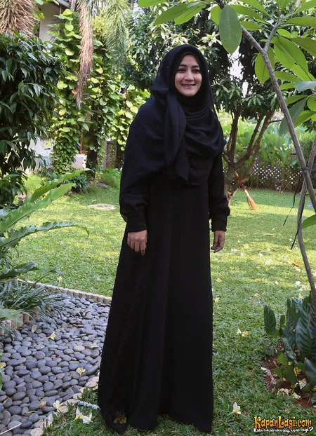 Foto Pipik Dian Irawati