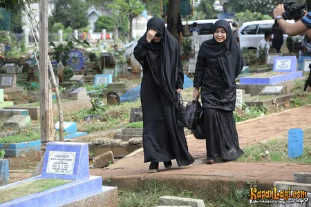 Foto Pipik Dian Irawati