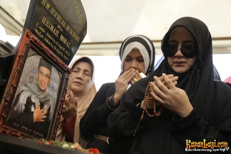 Foto Pipik Dian Irawati