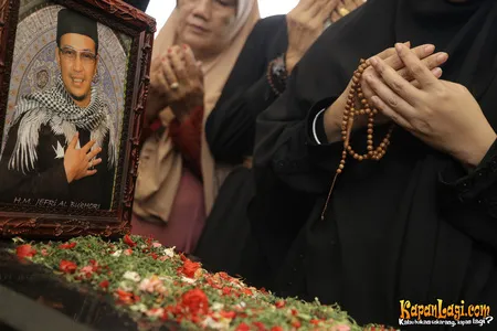 Foto Pipik Dian Irawati