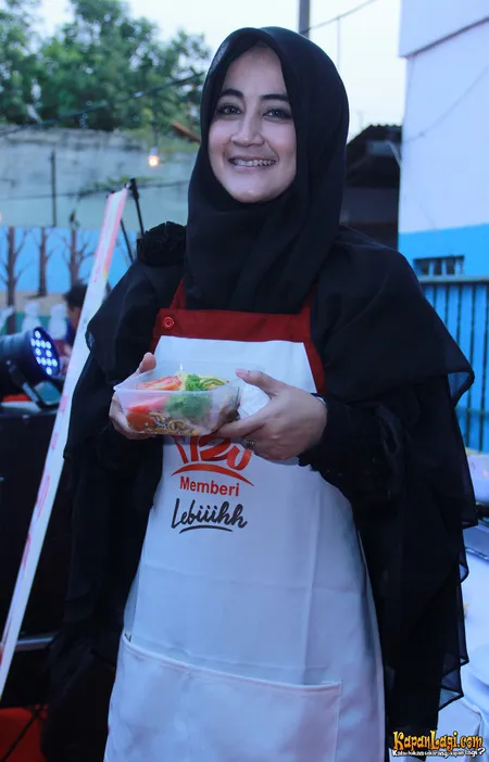 Foto Pipik Dian Irawati