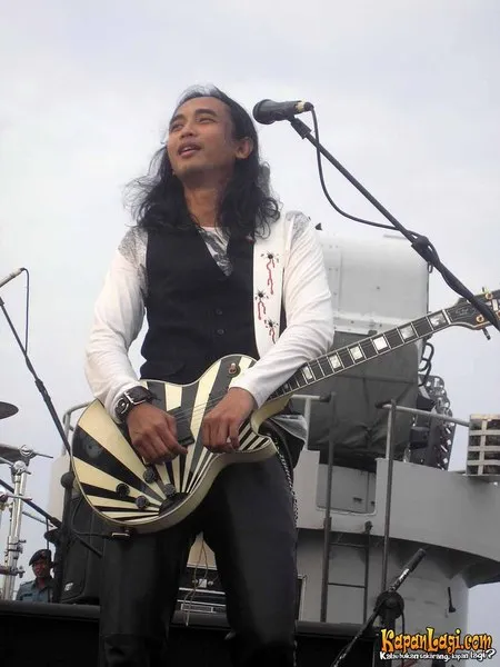 Foto Piyu Padi