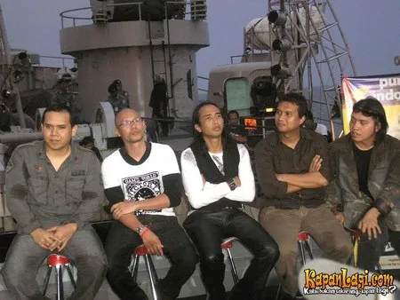 Foto Piyu Padi