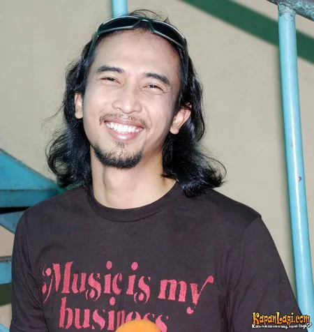 Foto Piyu Padi